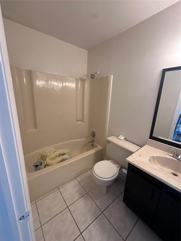 6020 SHAKERWOOD CIR 205