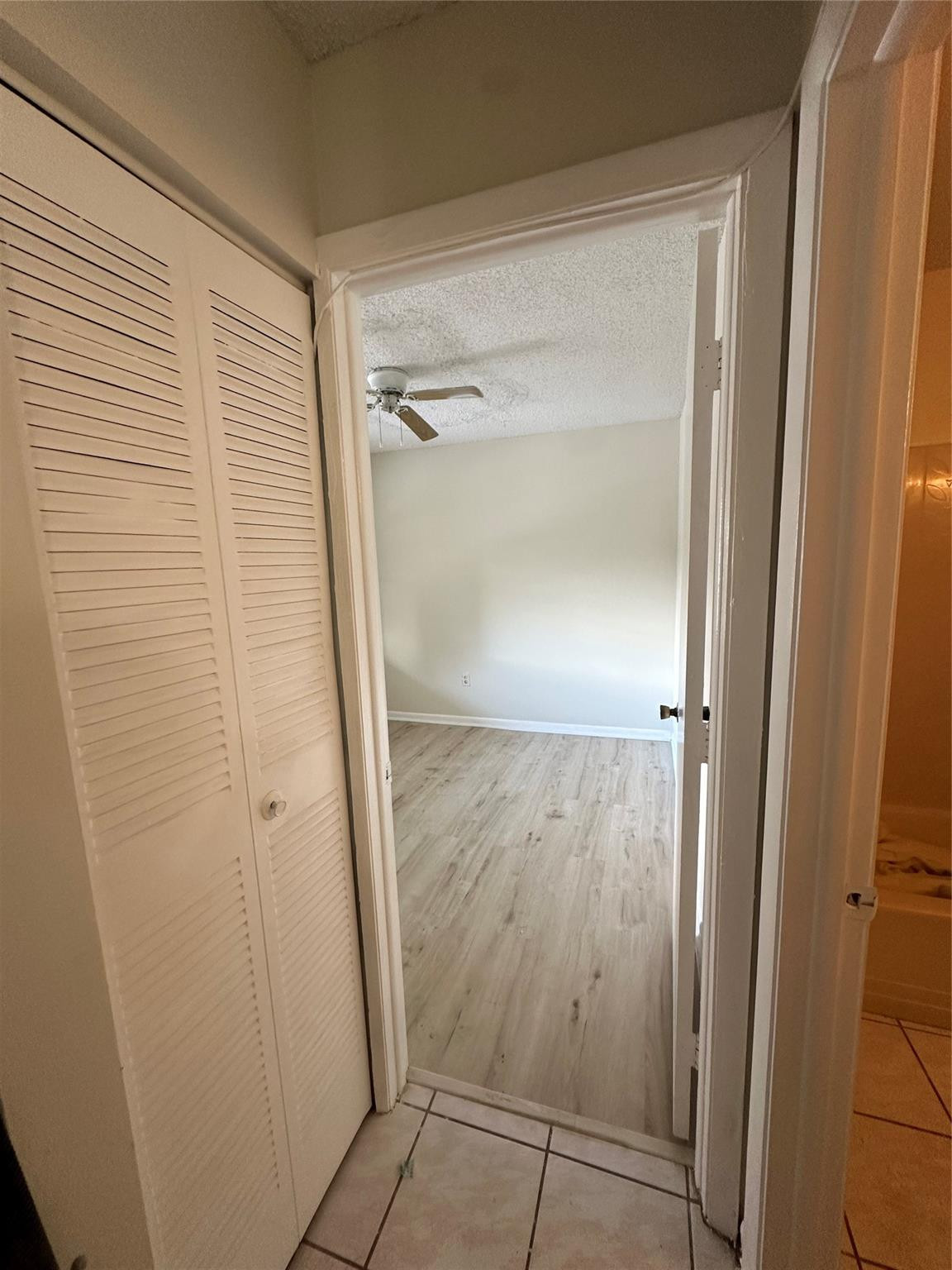 6020 SHAKERWOOD CIR 205