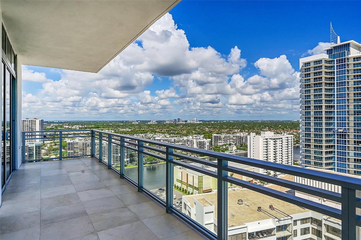 3535 W Ocean Dr 2302