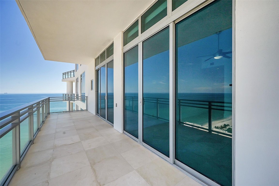 3535 W Ocean Dr 2302