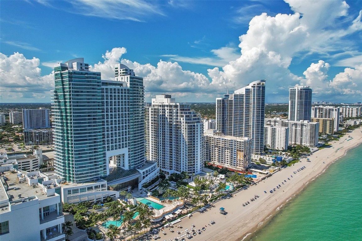 3535 W Ocean Dr 2302