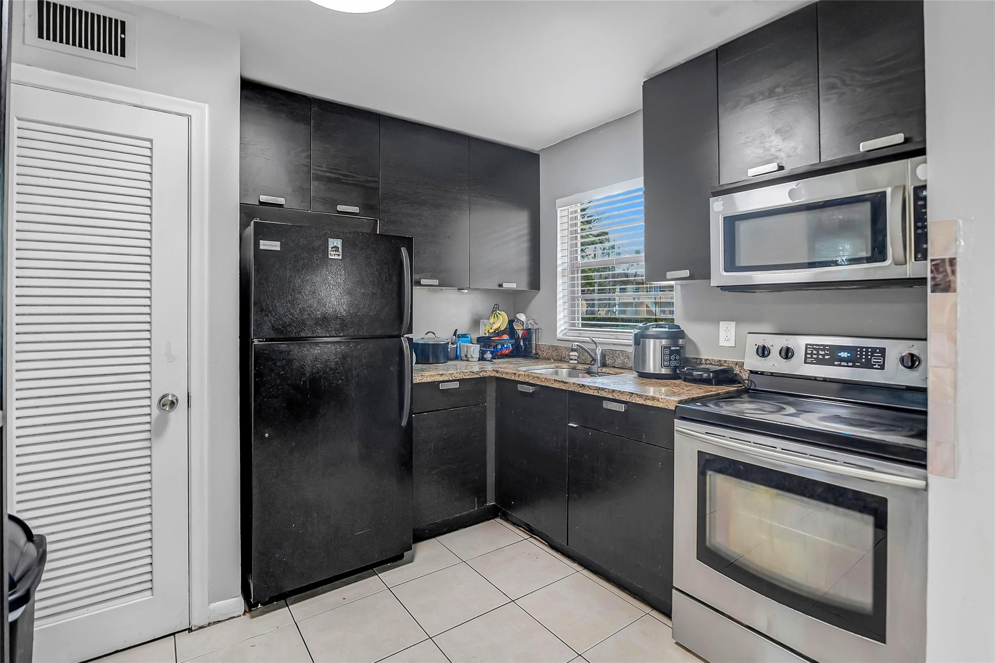 5150 NE 6th Ave 114