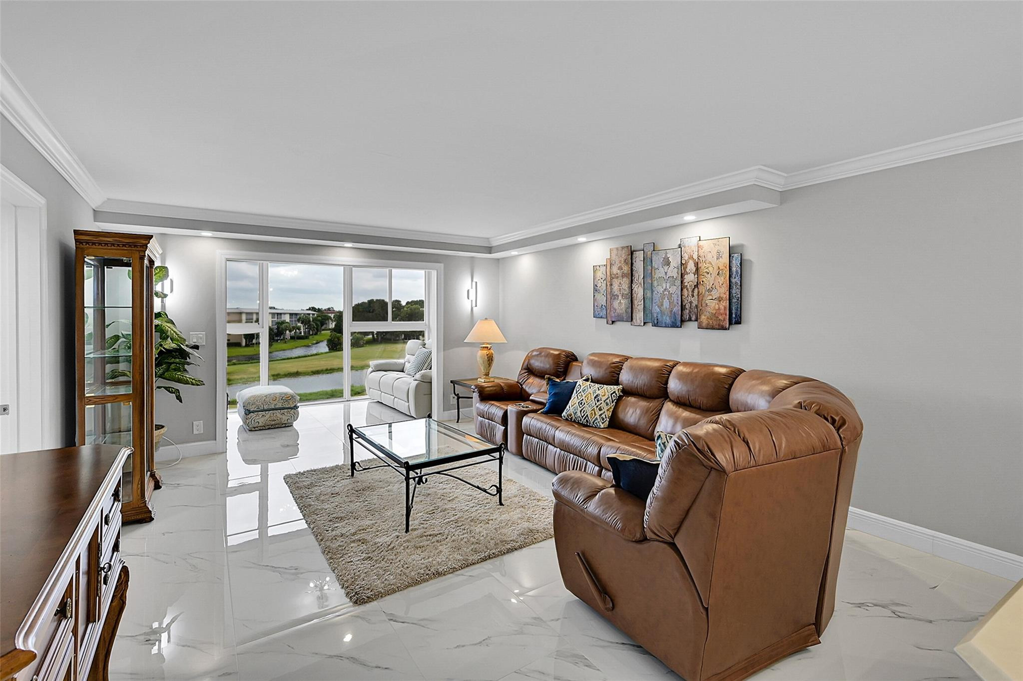 3502 Bimini Ln E4