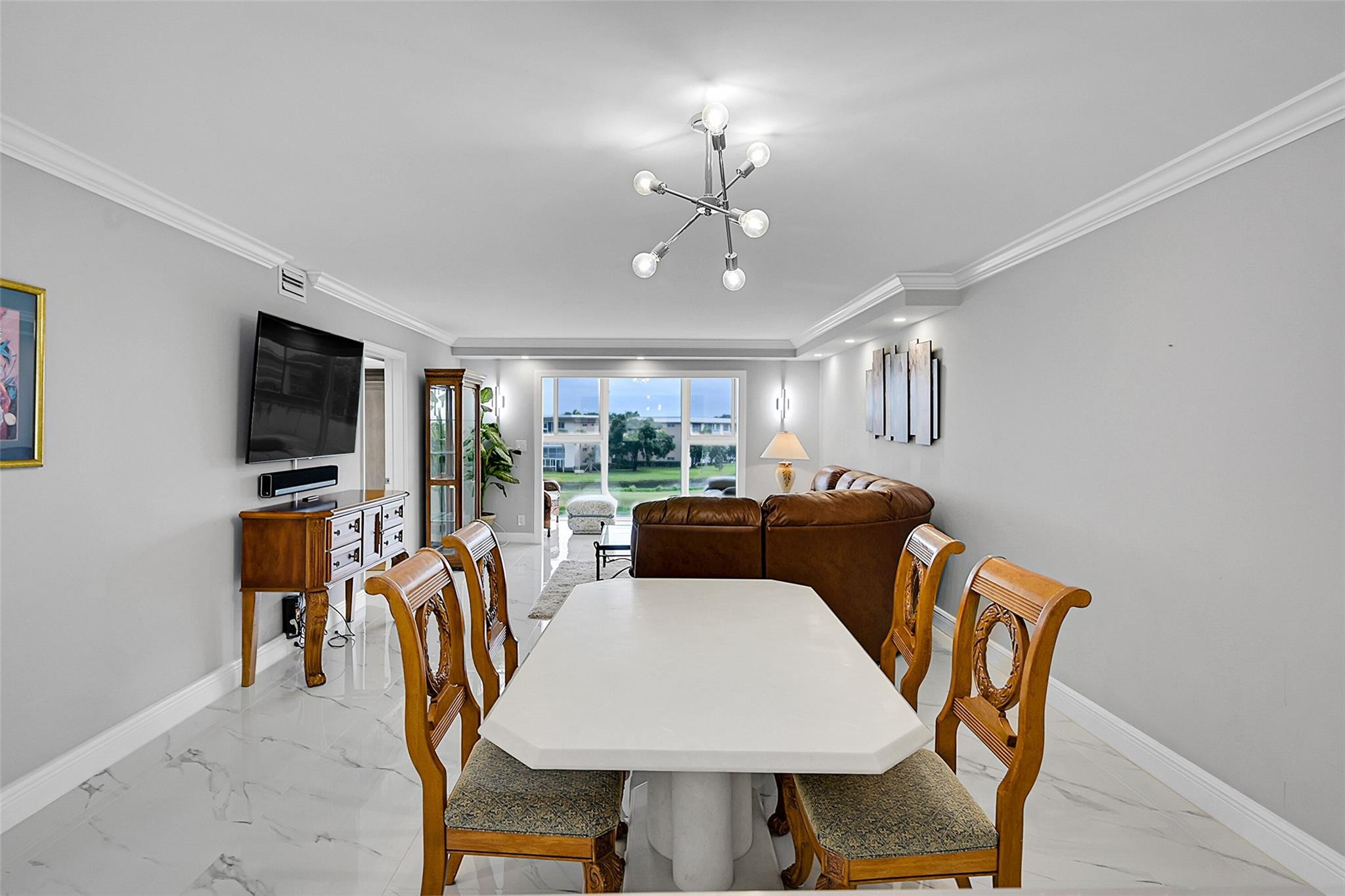 3502 Bimini Ln E4