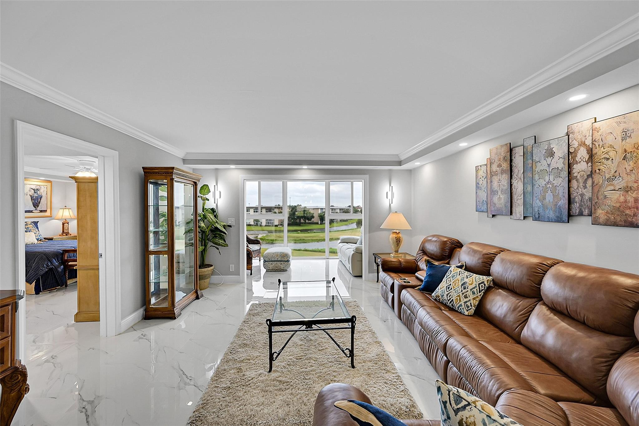 3502 Bimini Ln E4