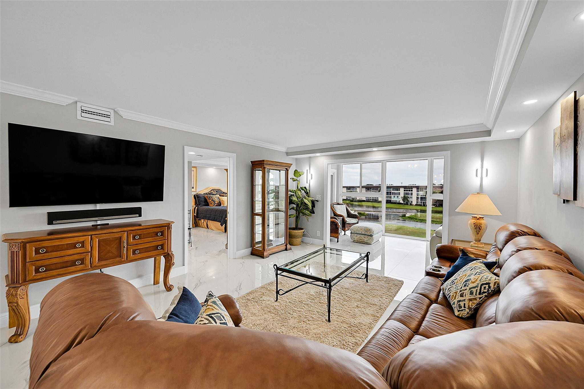 3502 Bimini Ln E4