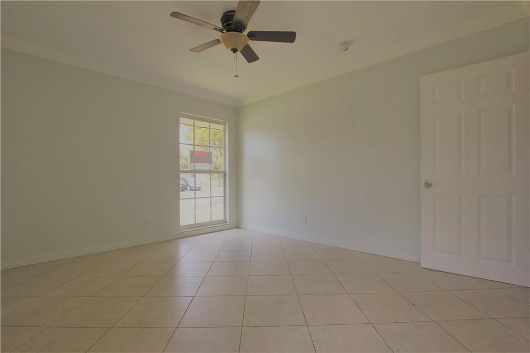 7910 NW 71st Ave
