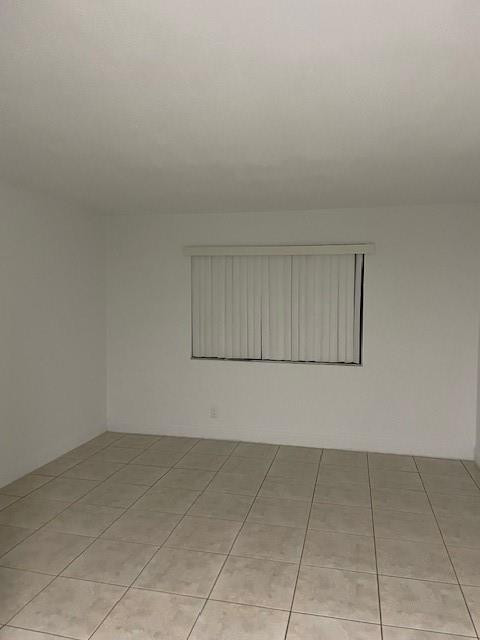 380 Racquet Club Rd