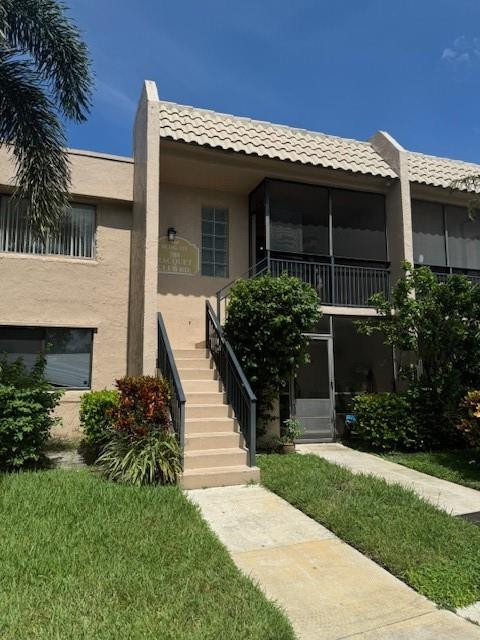 380 Racquet Club Rd
