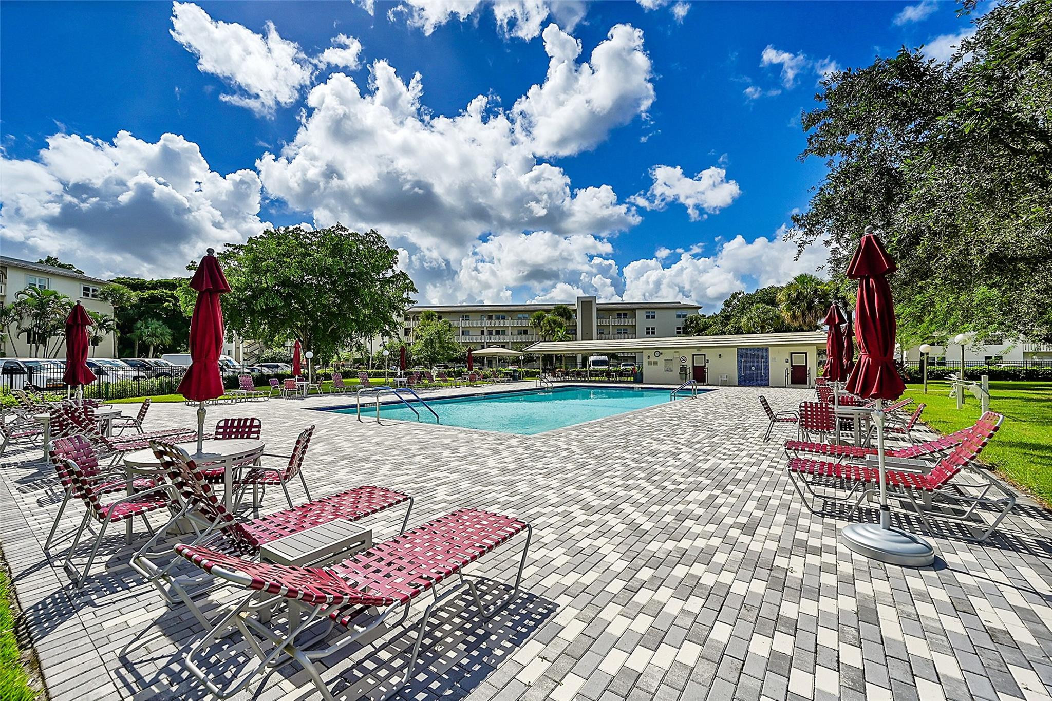 3404 Bimini Ln J2