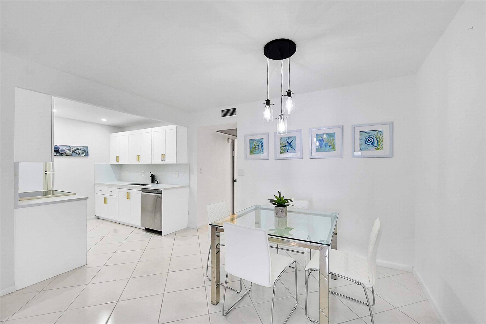 3404 Bimini Ln J2