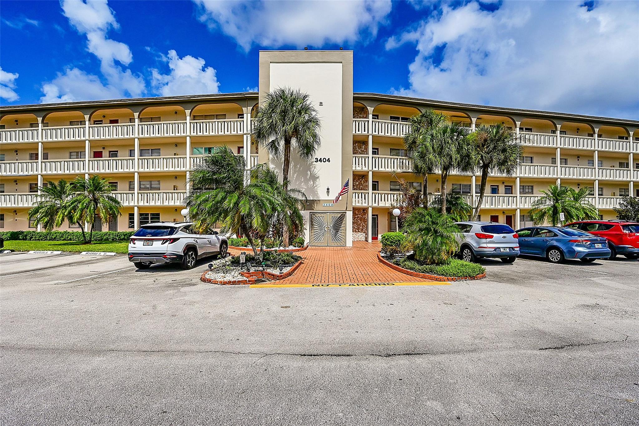 3404 Bimini Ln J2