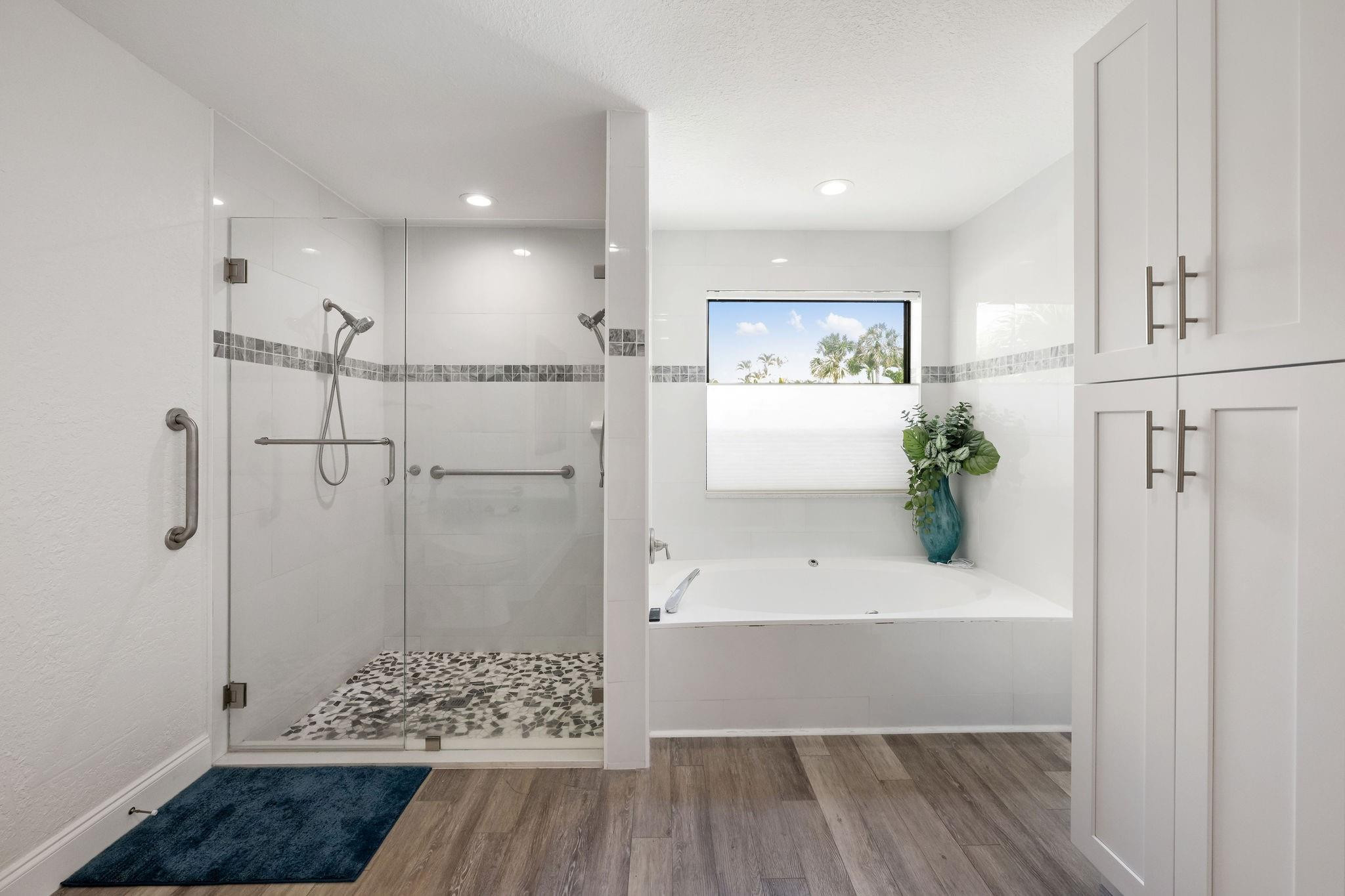 11091 Boca Woods Ln