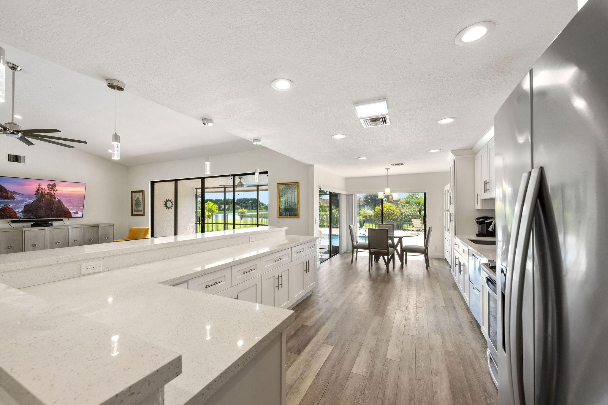 11091 Boca Woods Ln