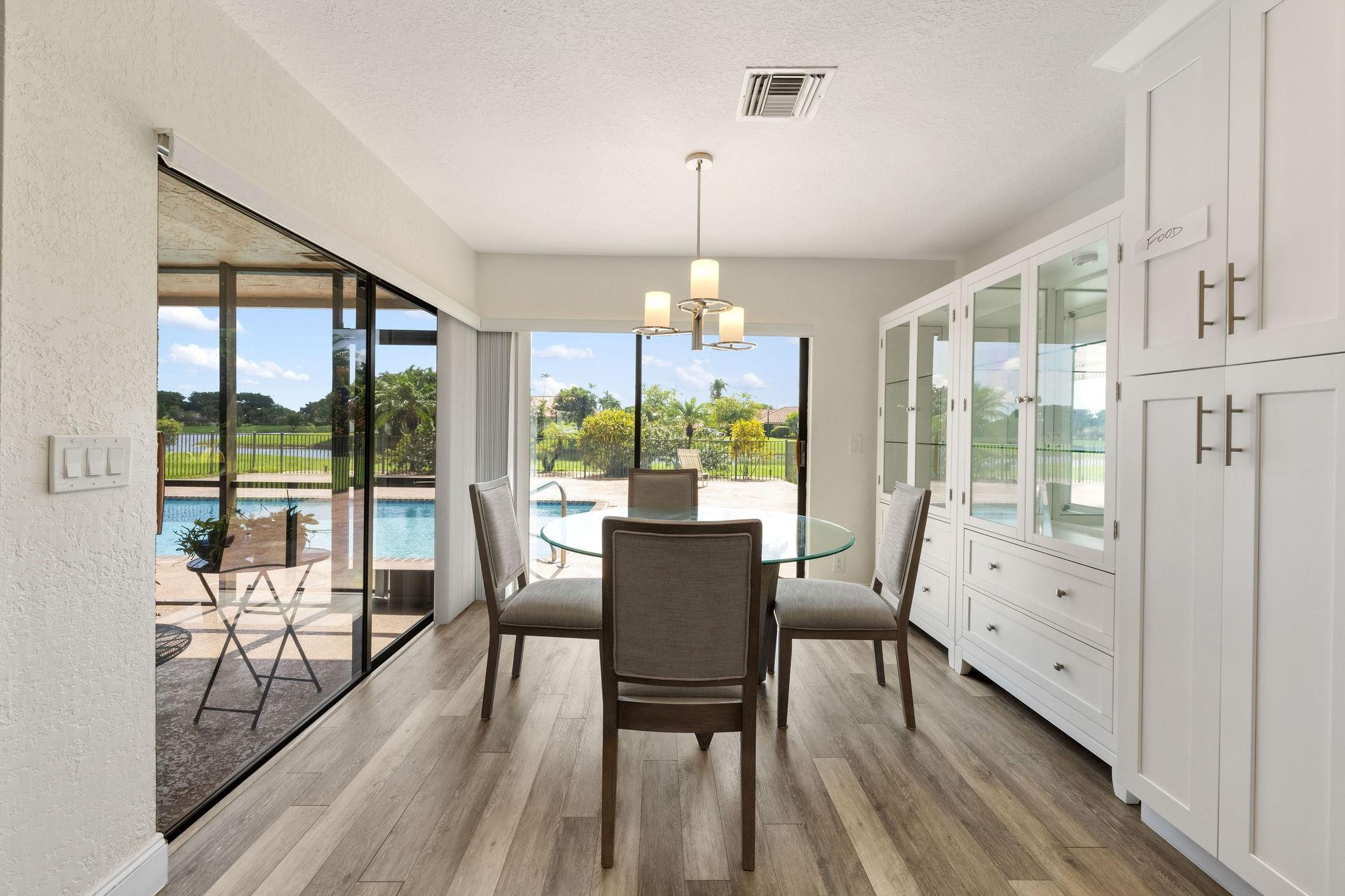 11091 Boca Woods Ln