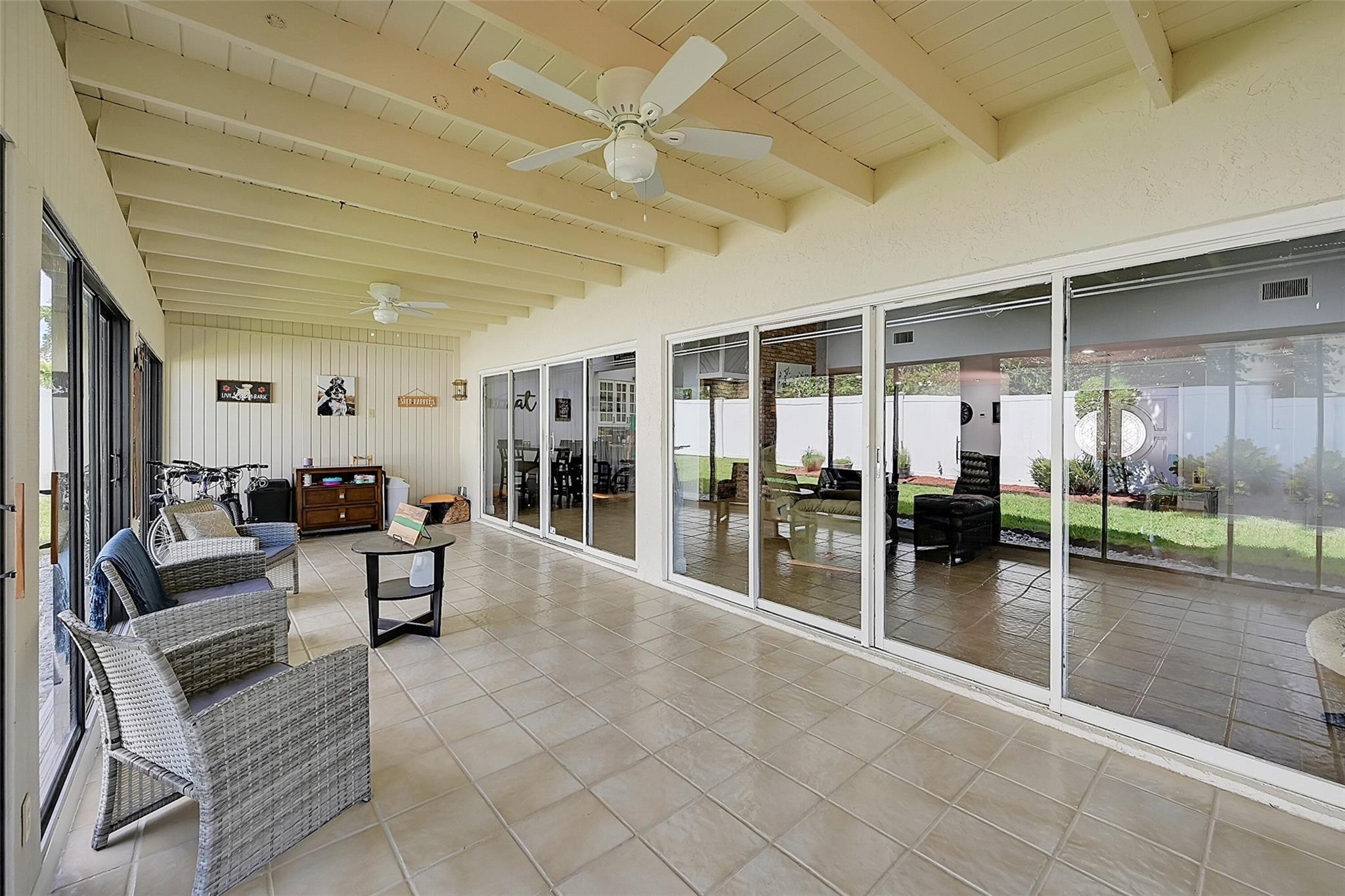 7400 Corkwood Cir