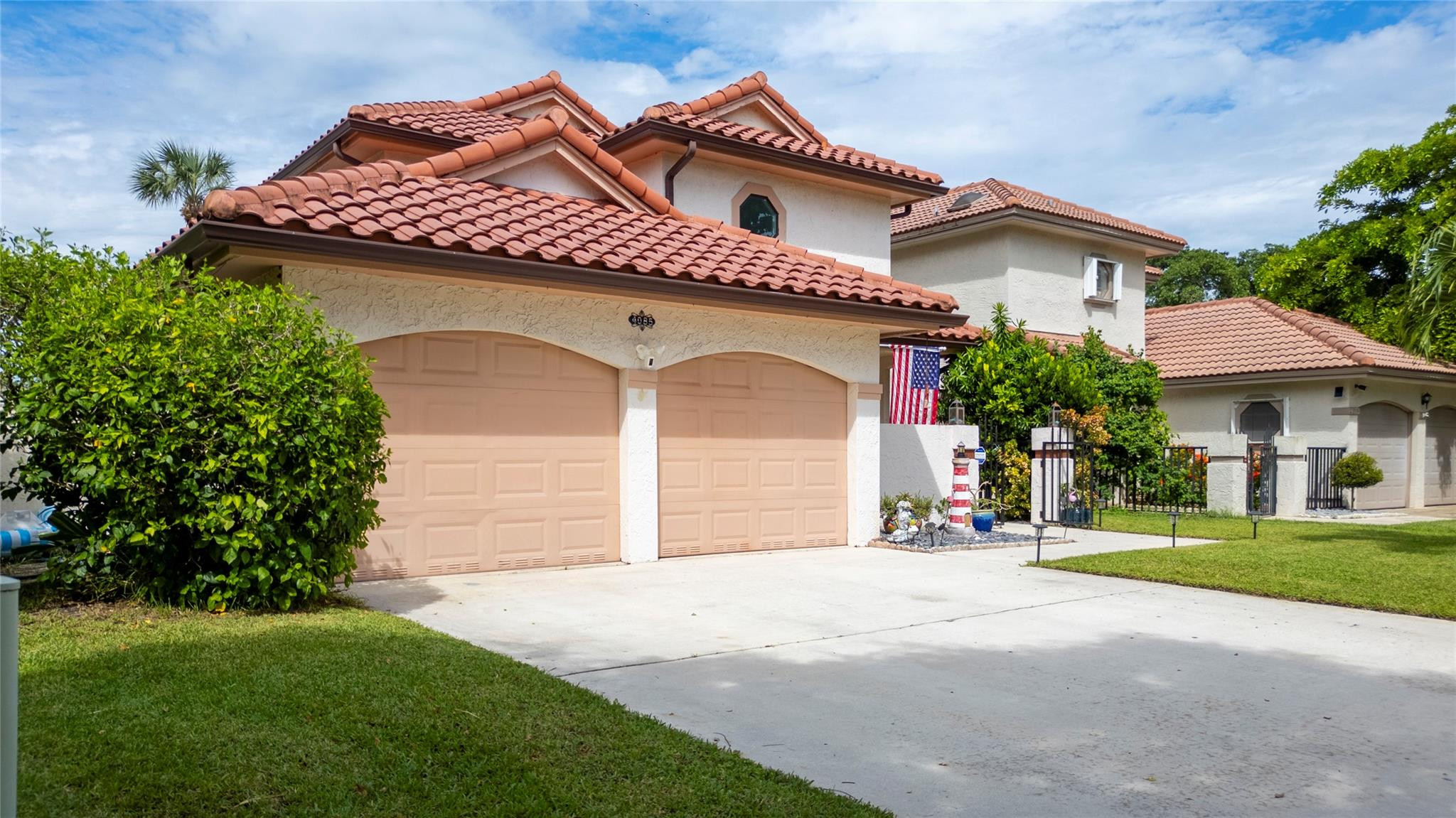 4085 NW 7th Pl
