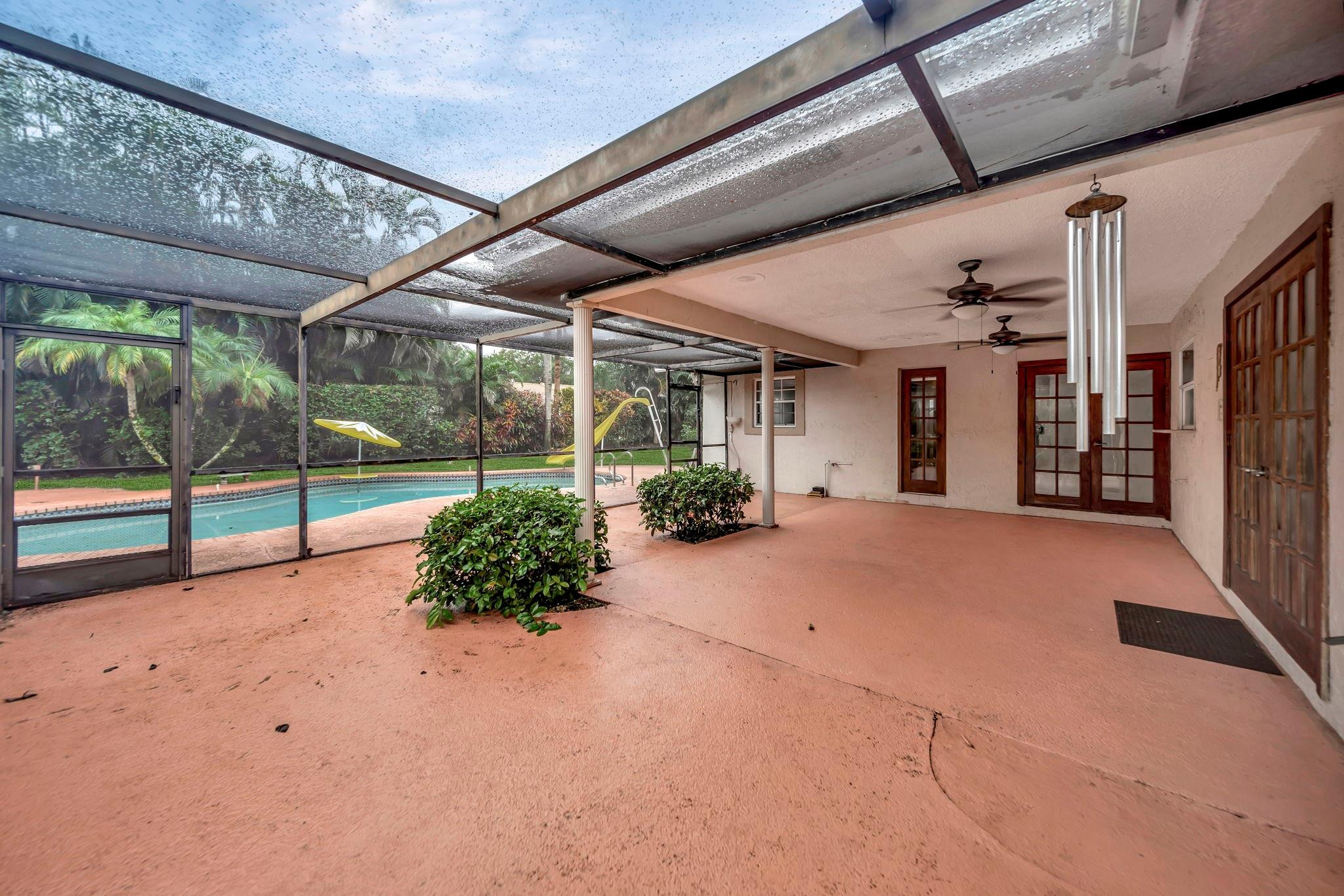 7040 SW 18th Street