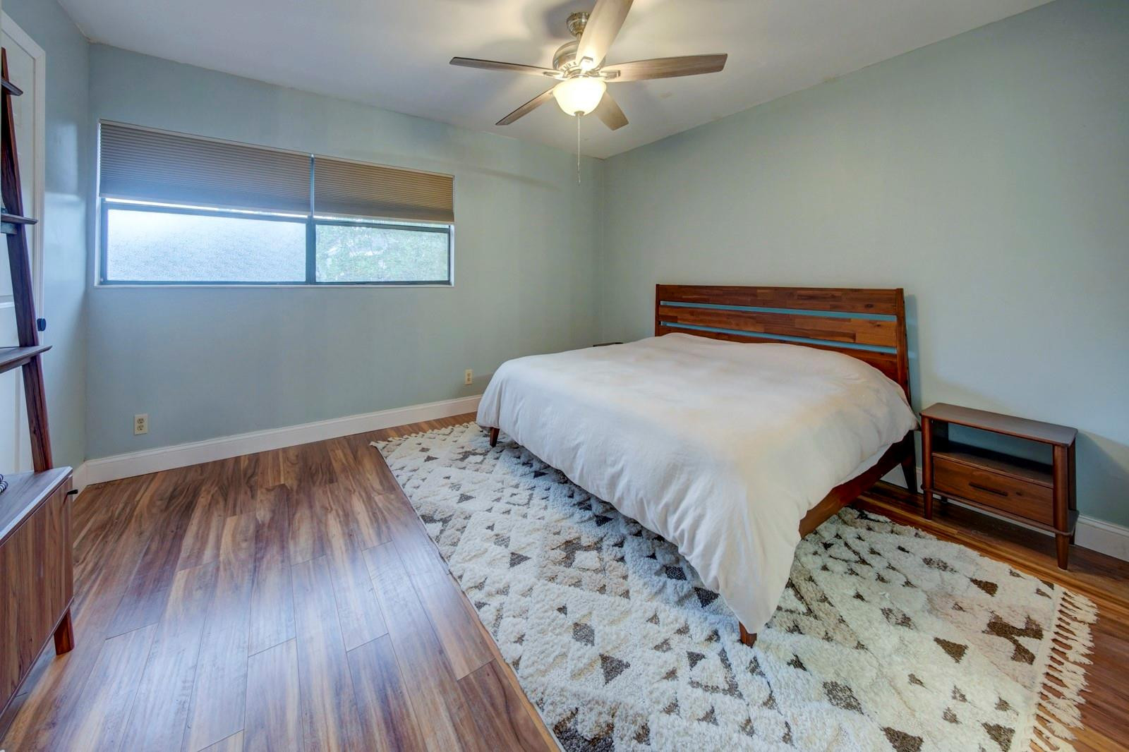 2647 NW 42nd Ave 2647