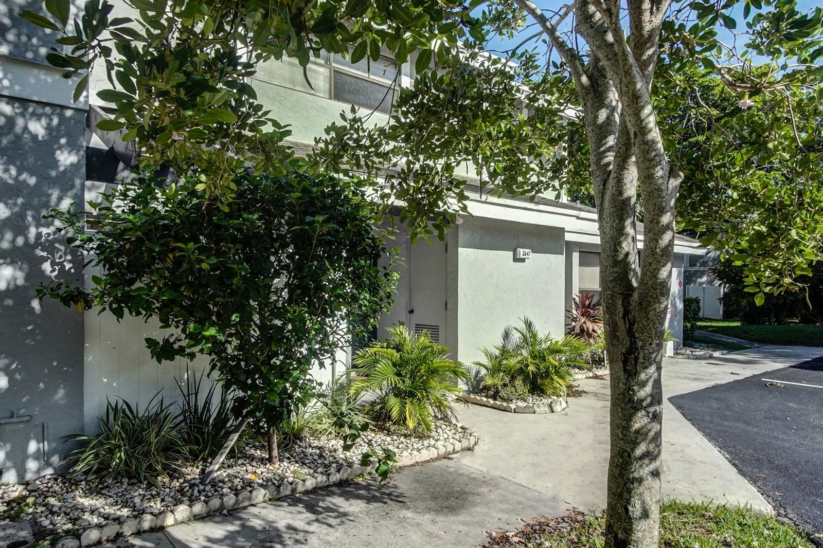 2647 NW 42nd Ave 2647