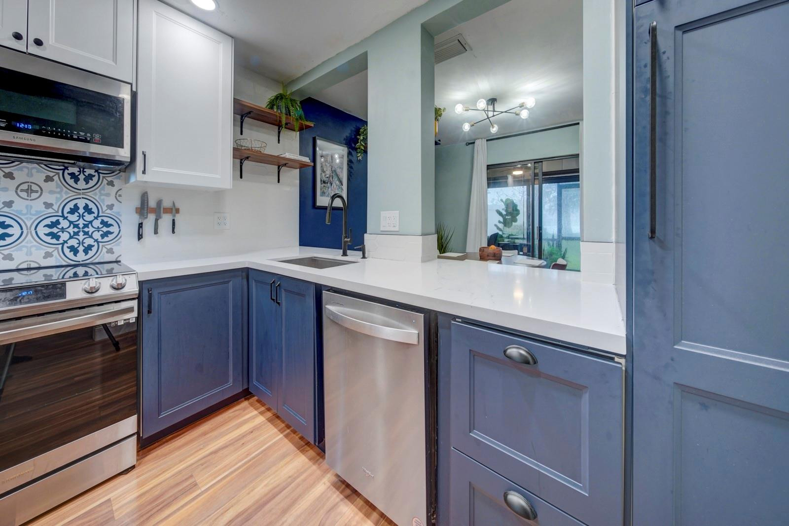 2647 NW 42nd Ave 2647