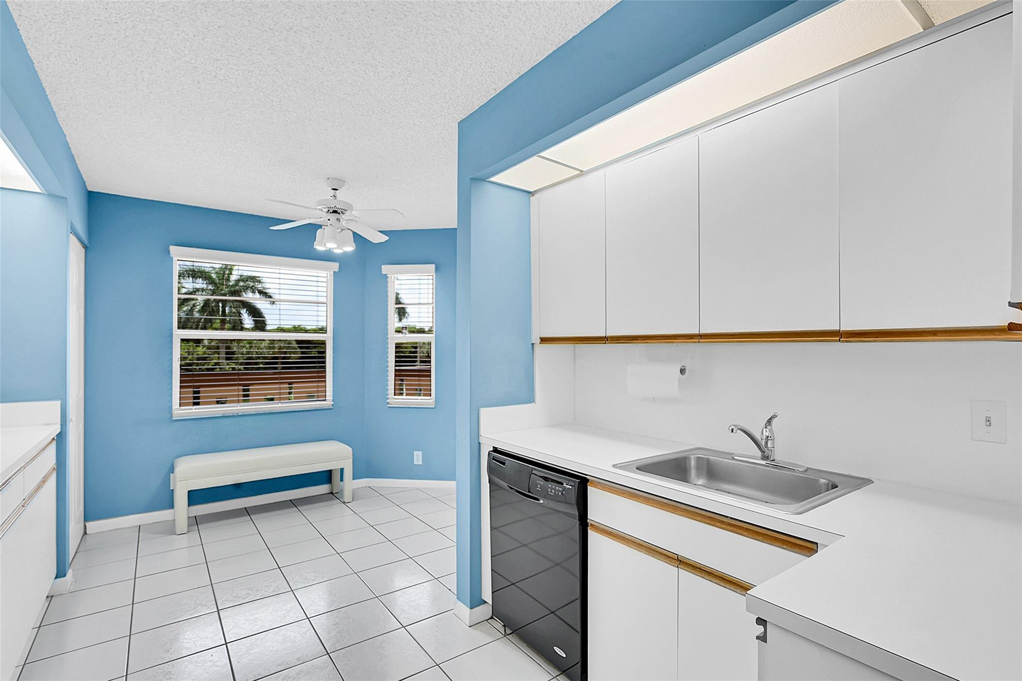 1603 Abaco Dr K3