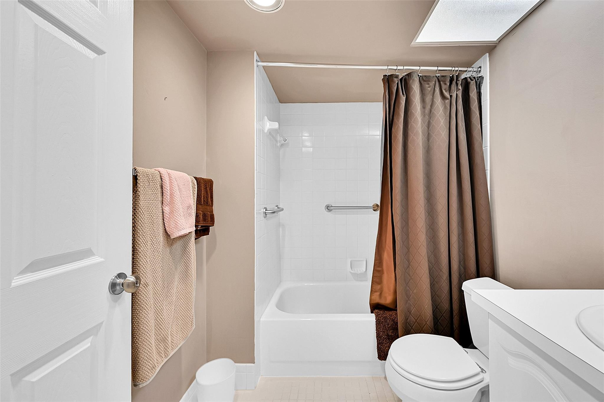 1603 Abaco Dr K3