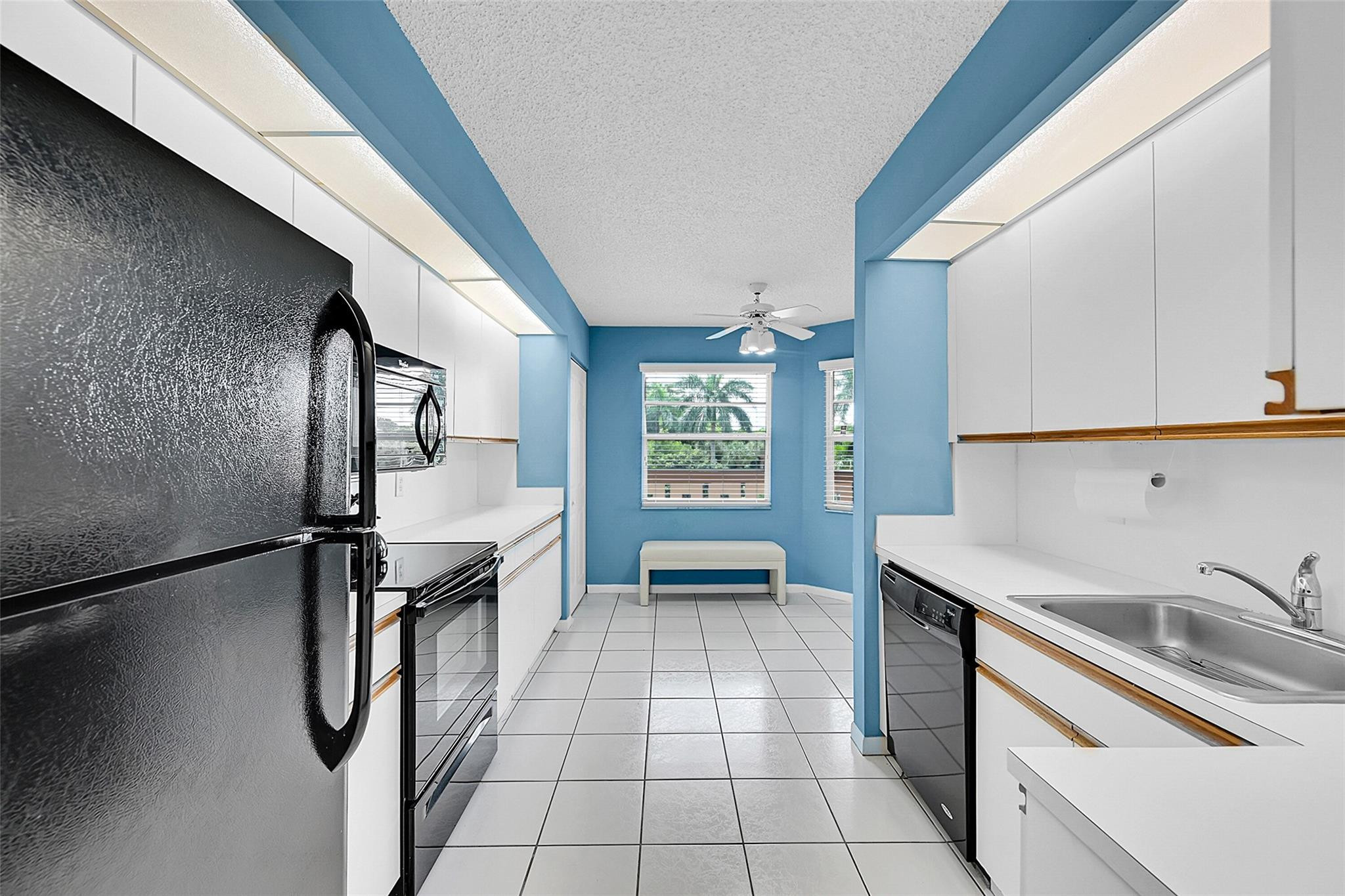 1603 Abaco Dr K3