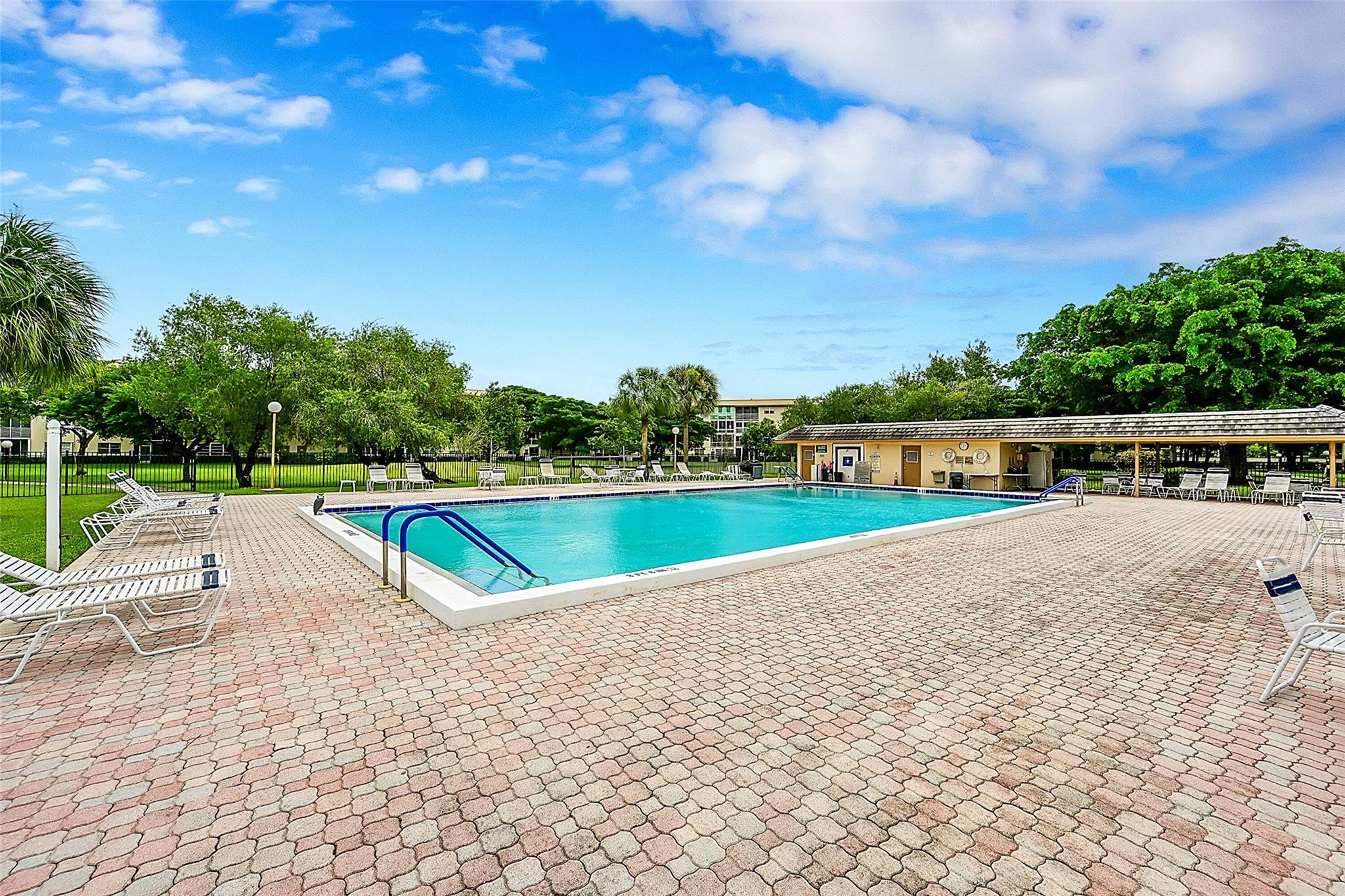 1603 Abaco Dr K3