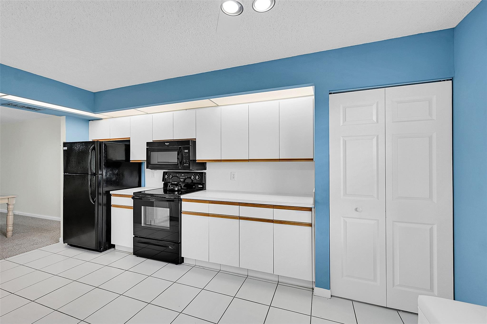 1603 Abaco Dr K3