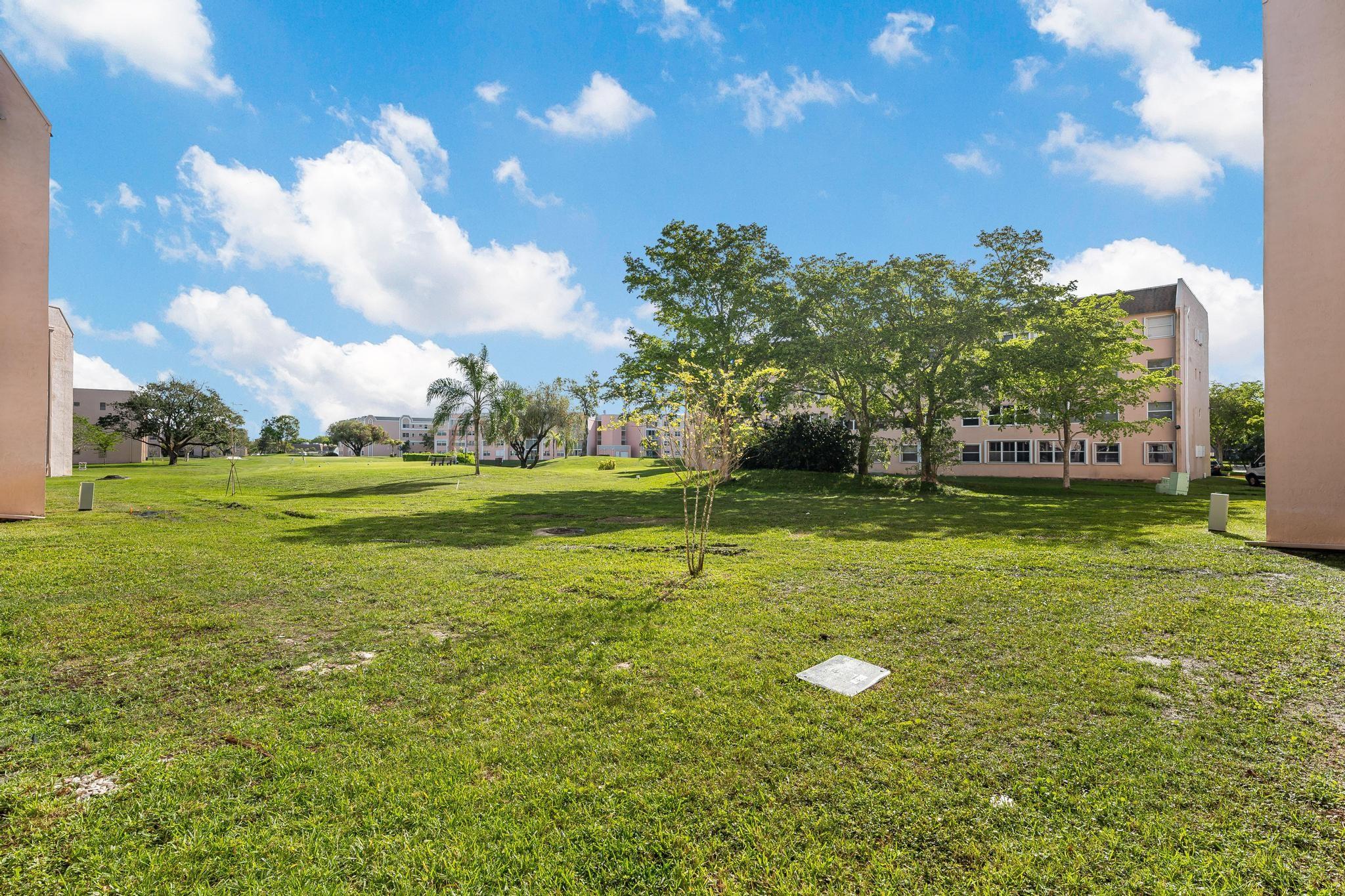 2524 NW 104th Ave 307