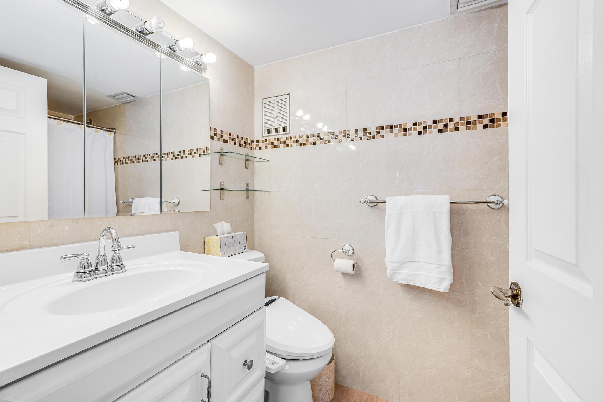 2524 NW 104th Ave 307