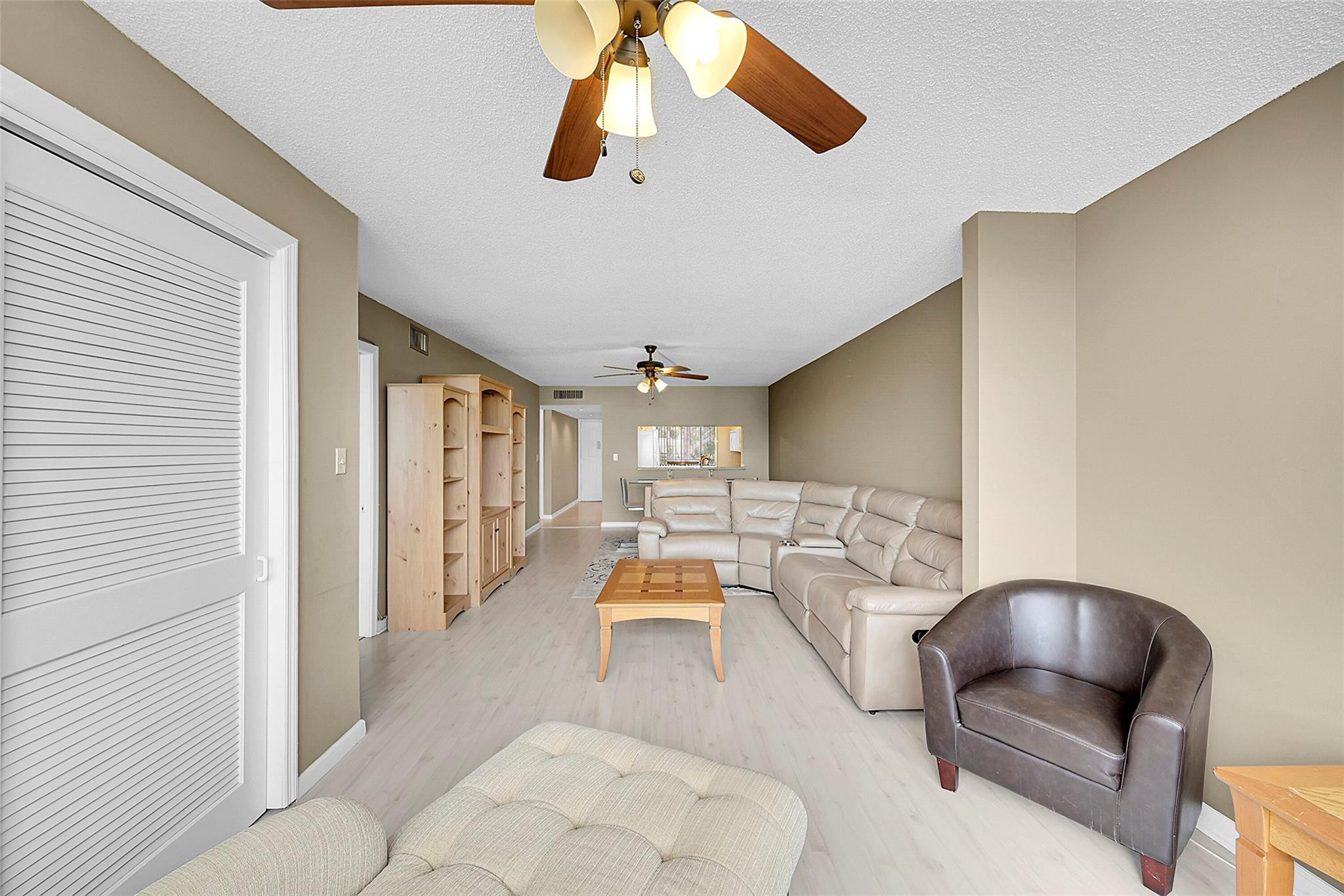 10556 E Clairmont Cir 309