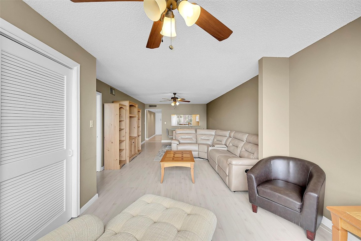 10556 E Clairmont Cir 309