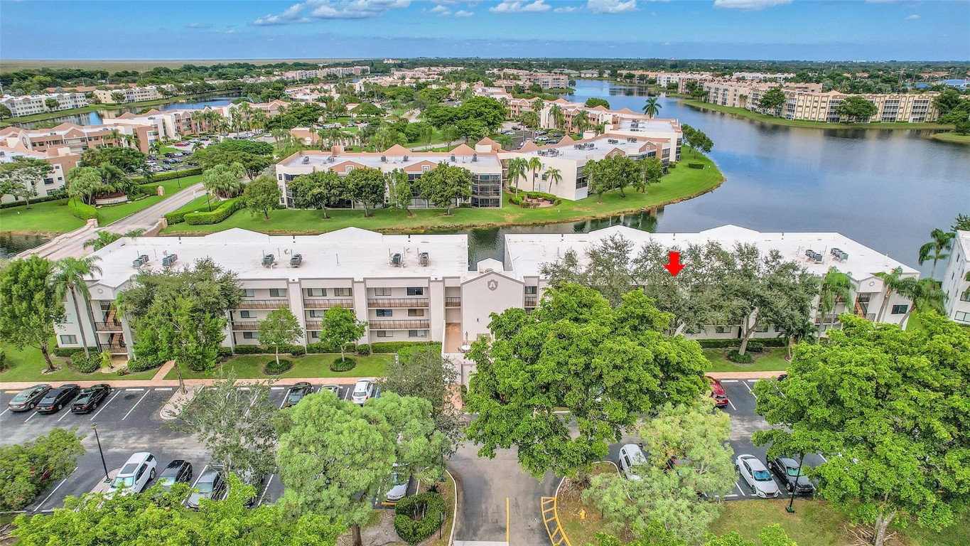 10556 E Clairmont Cir 309