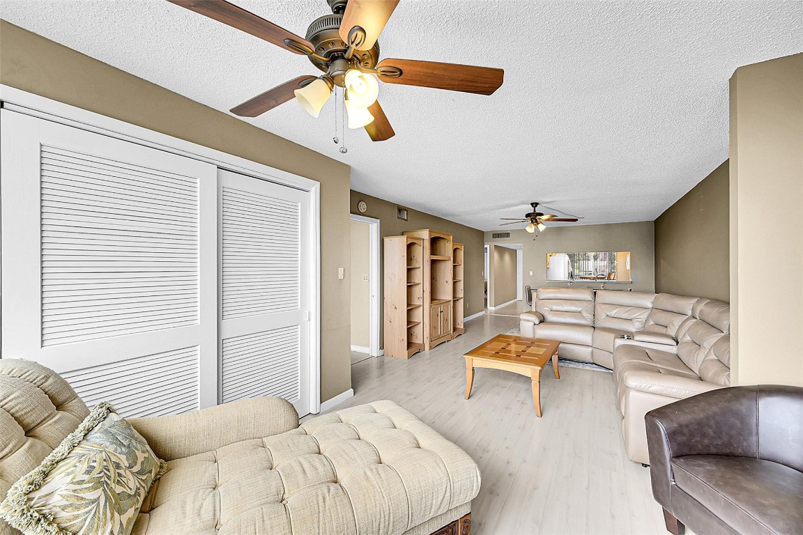 10556 E Clairmont Cir 309