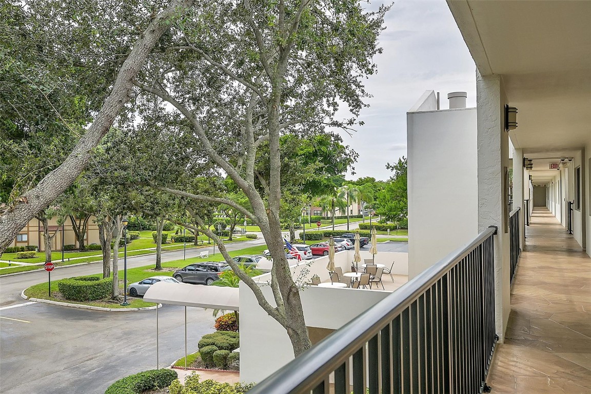 10556 E Clairmont Cir 309