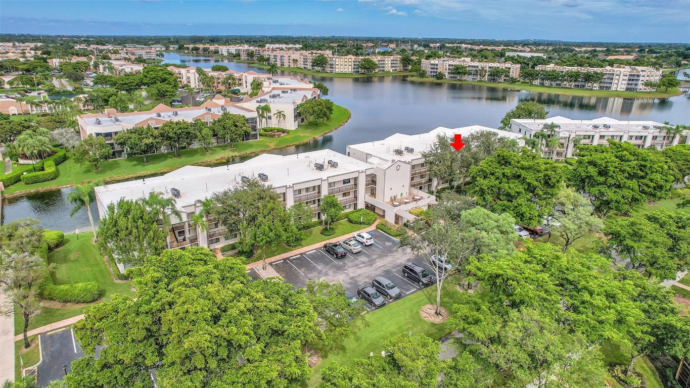 10556 E Clairmont Cir 309