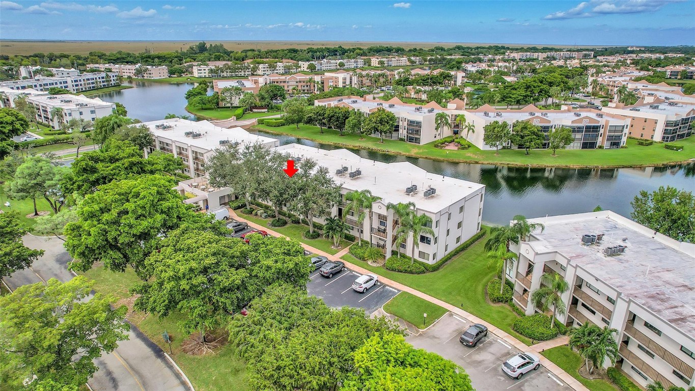 10556 E Clairmont Cir 309