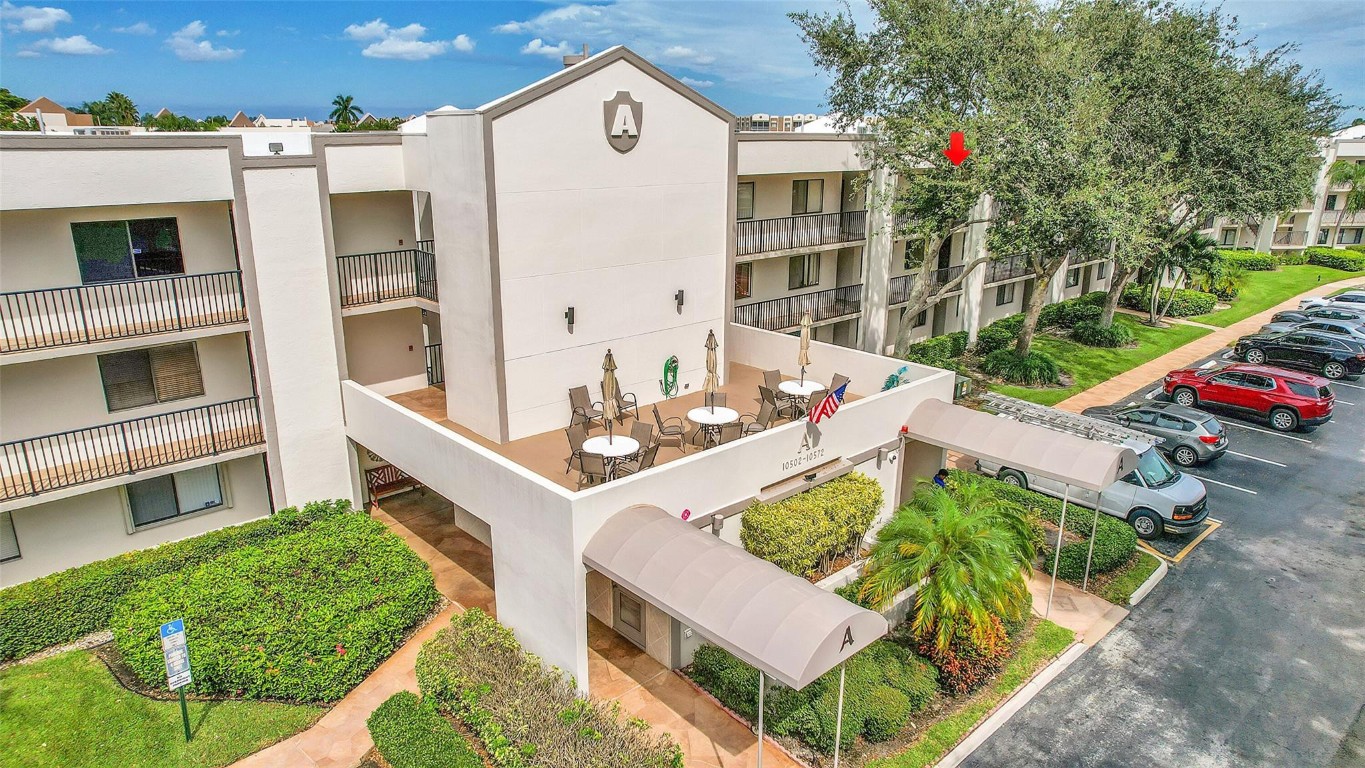 10556 E Clairmont Cir 309