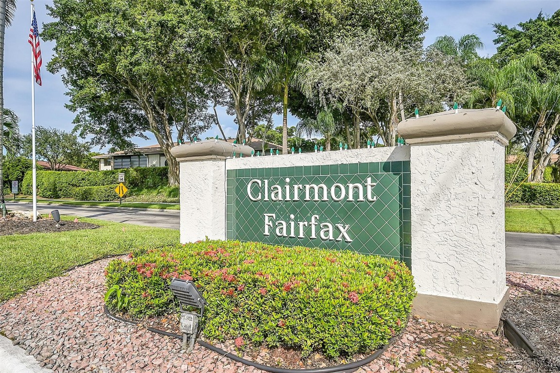 10556 E Clairmont Cir 309