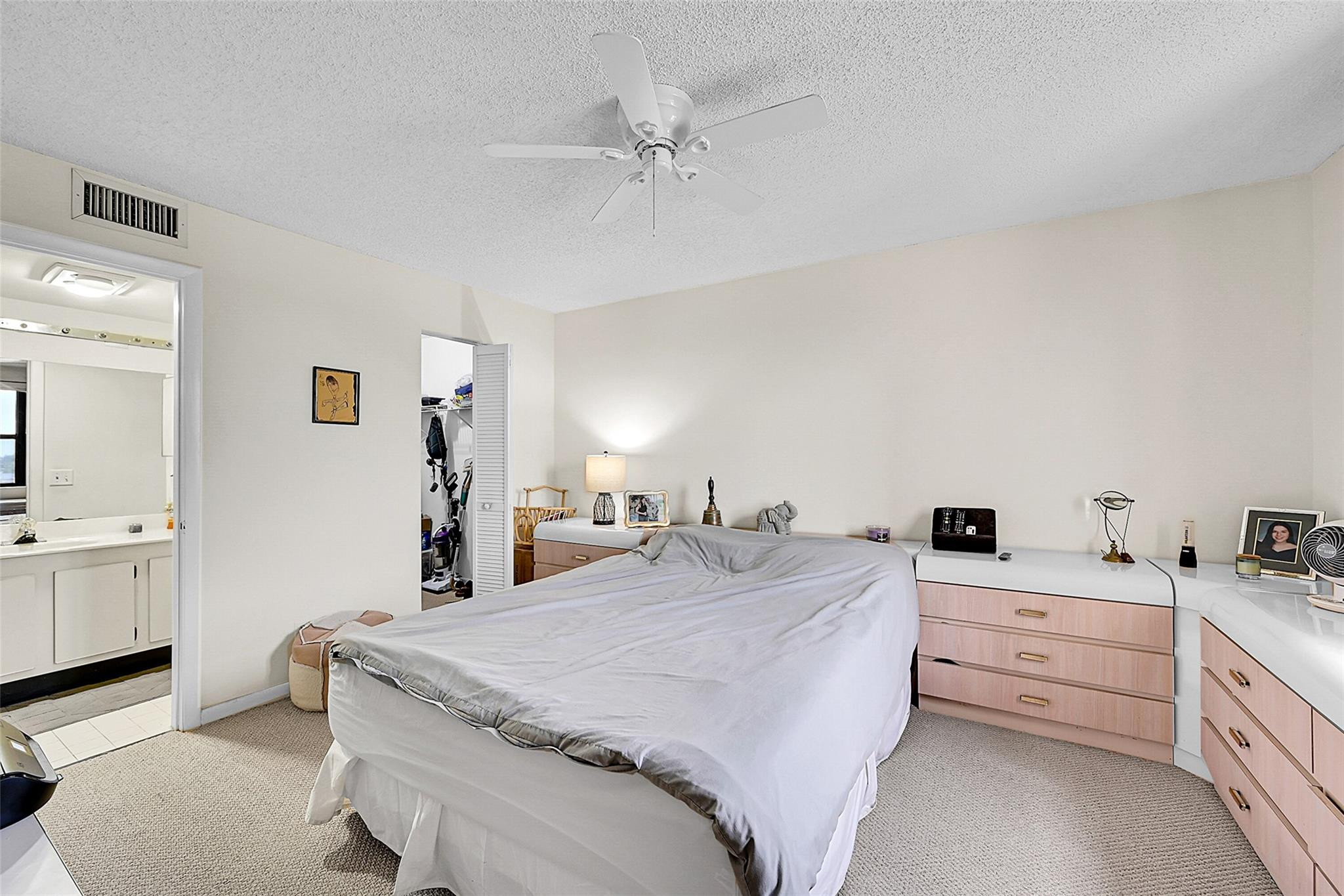 2711 NW 104th Ave 302