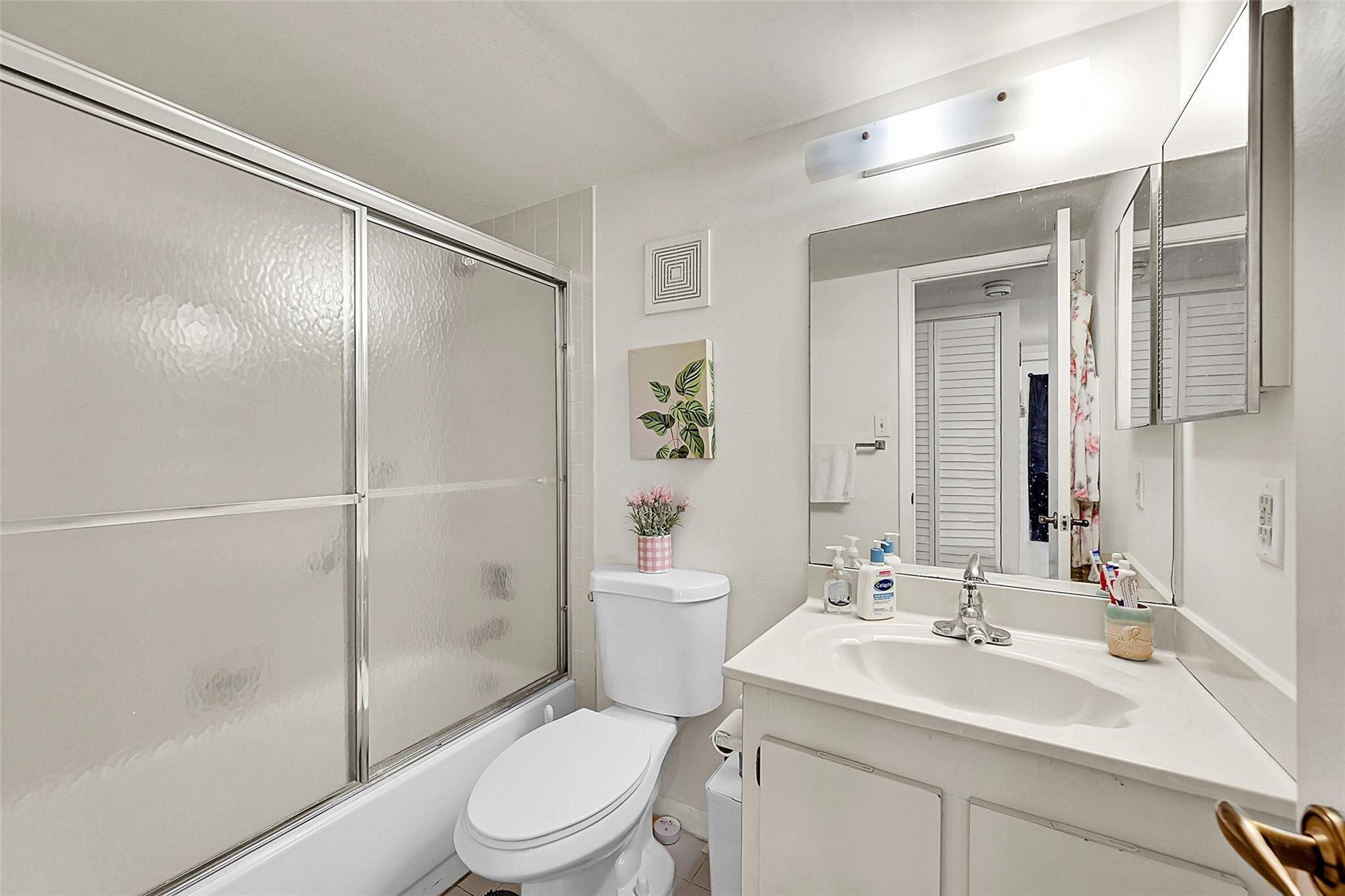 2711 NW 104th Ave 302