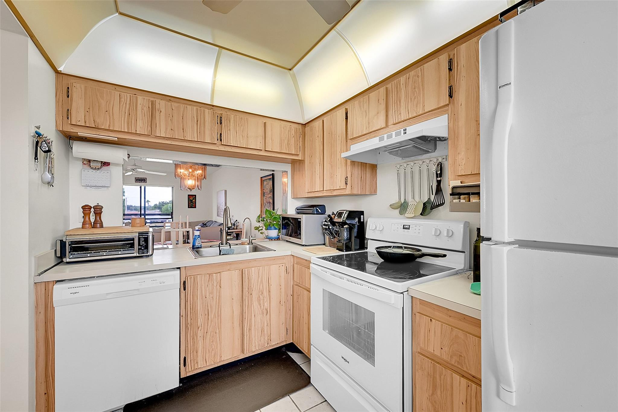 2711 NW 104th Ave 302