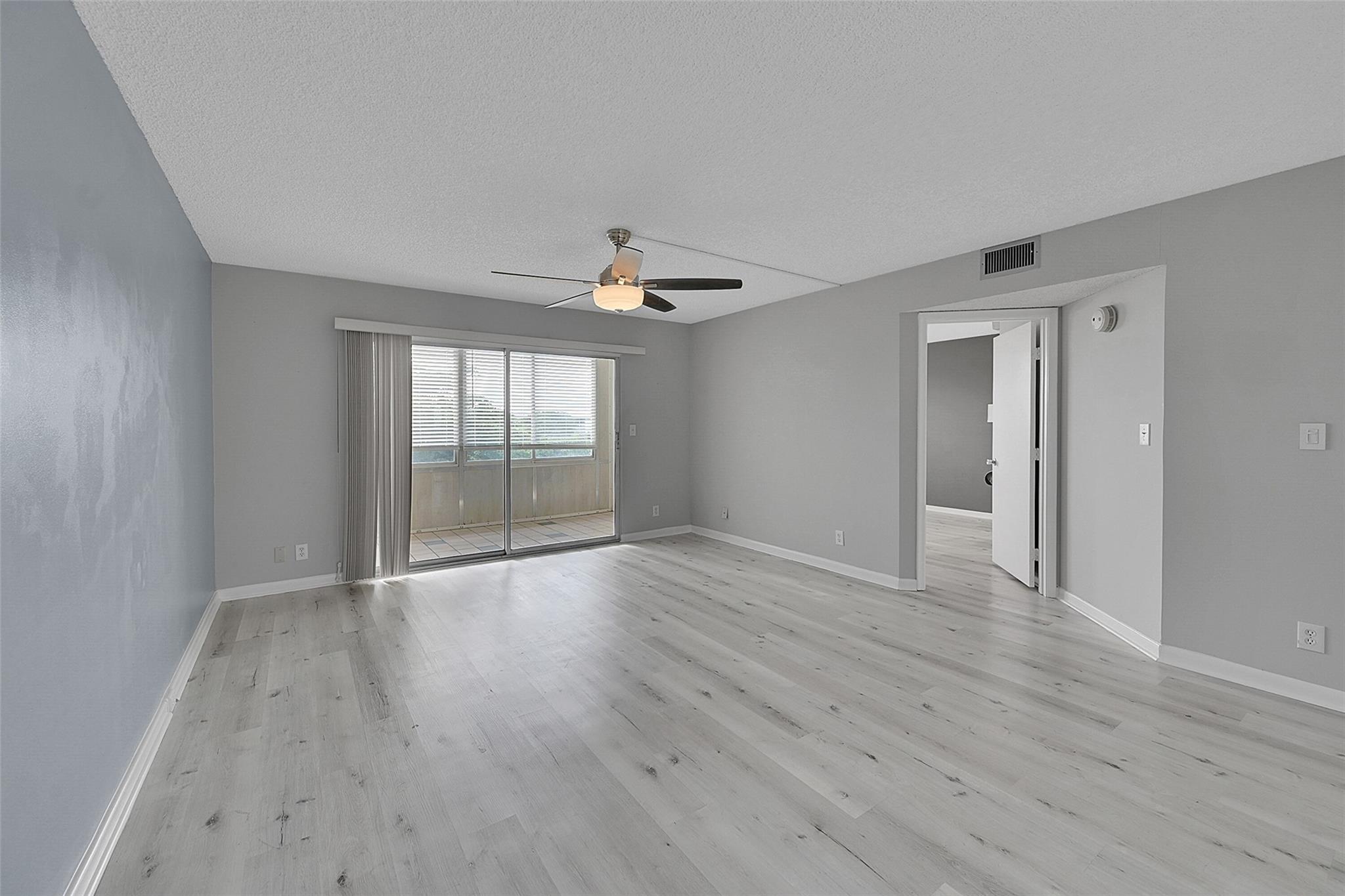 1604 Abaco Dr F4