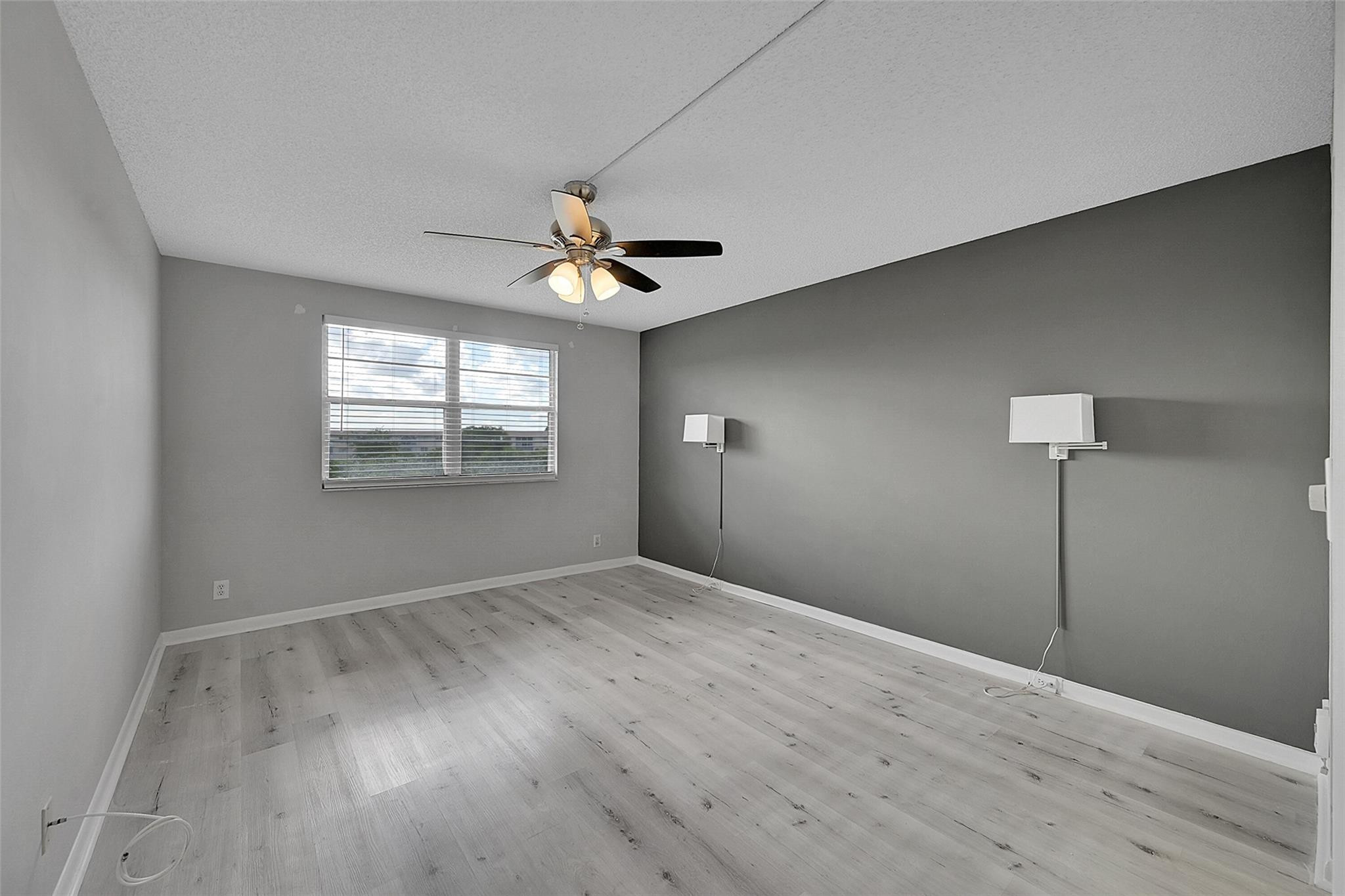 1604 Abaco Dr F4