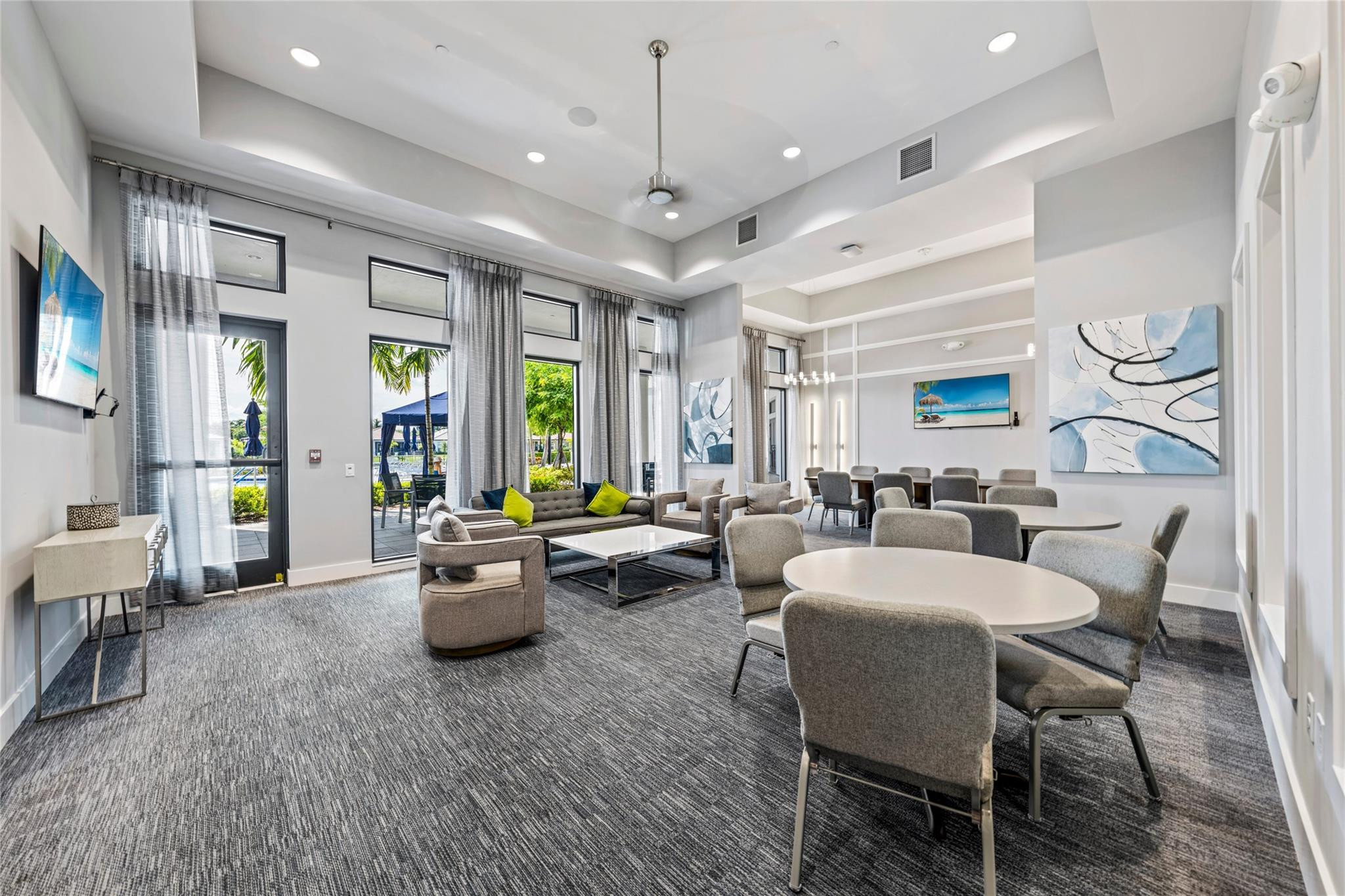 8326 W Blue Spring Dr