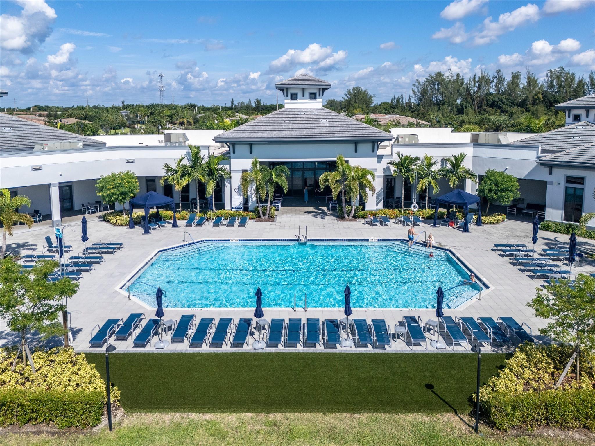 8326 W Blue Spring Dr