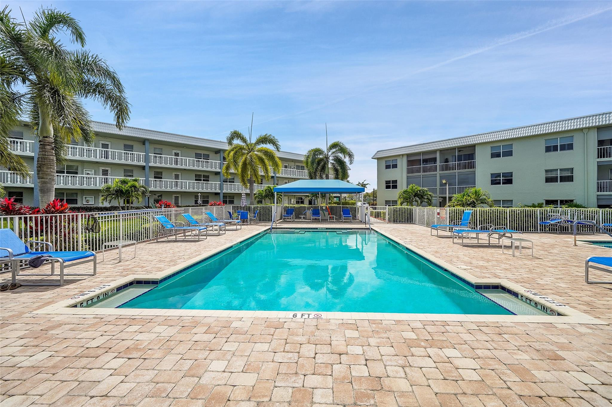9856 Marina Blvd 1314