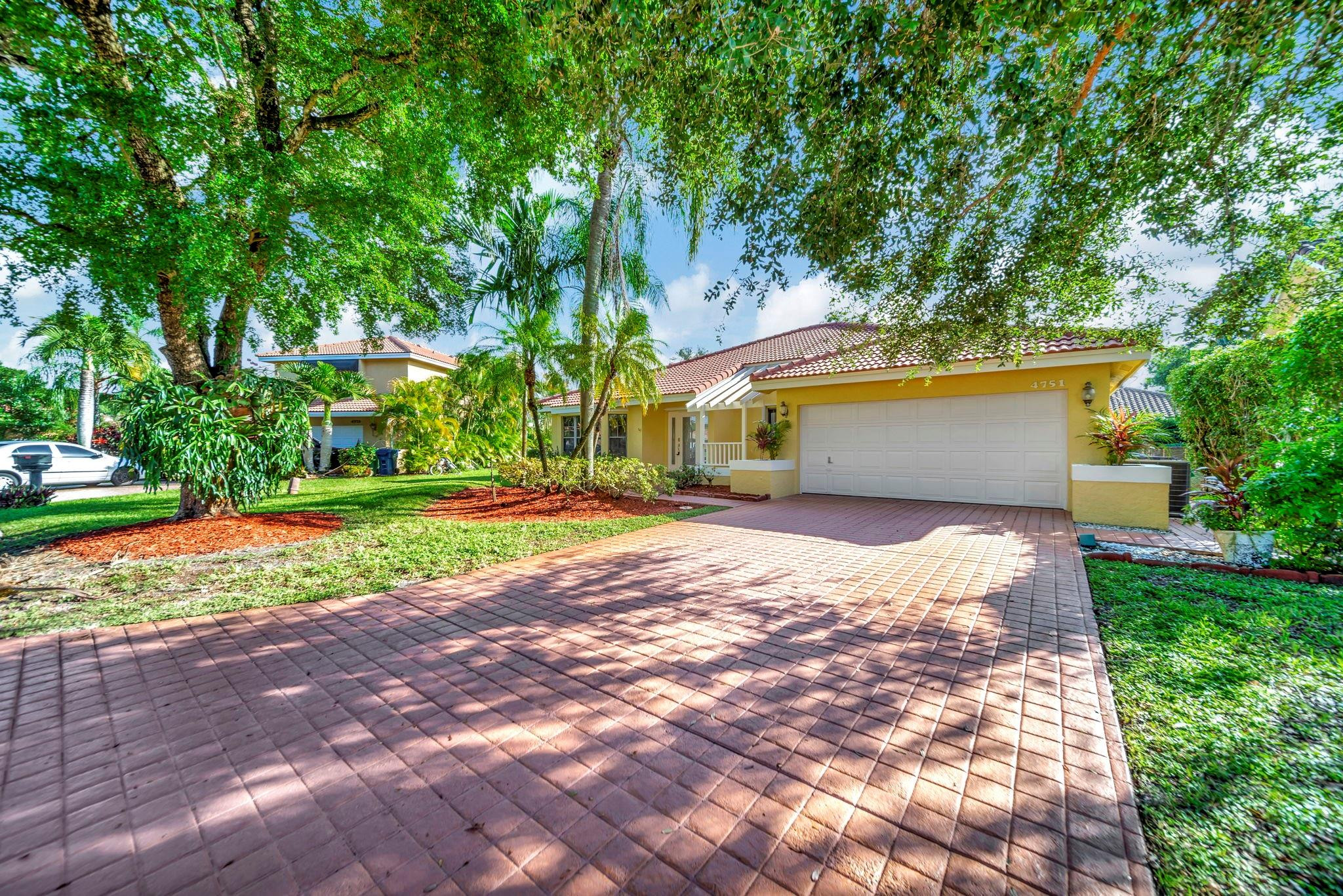 4751 NW 58 TER